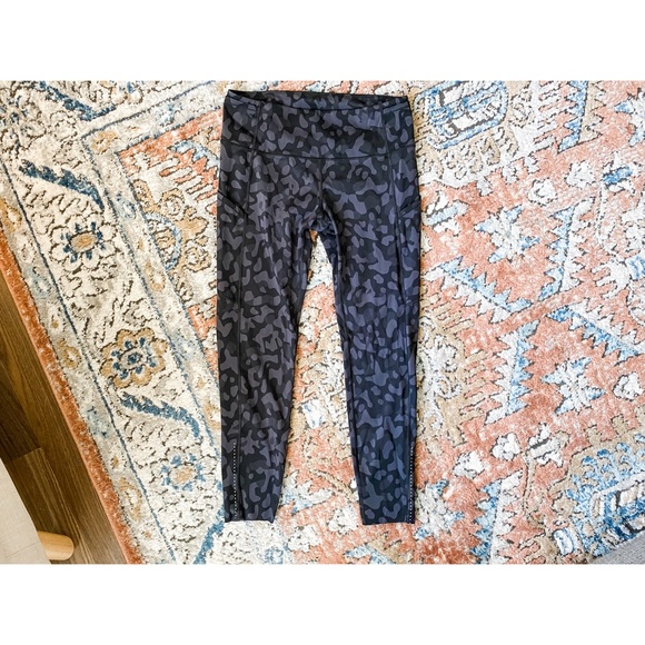 Lululemon fast and free leggings - Picture 1 of 4